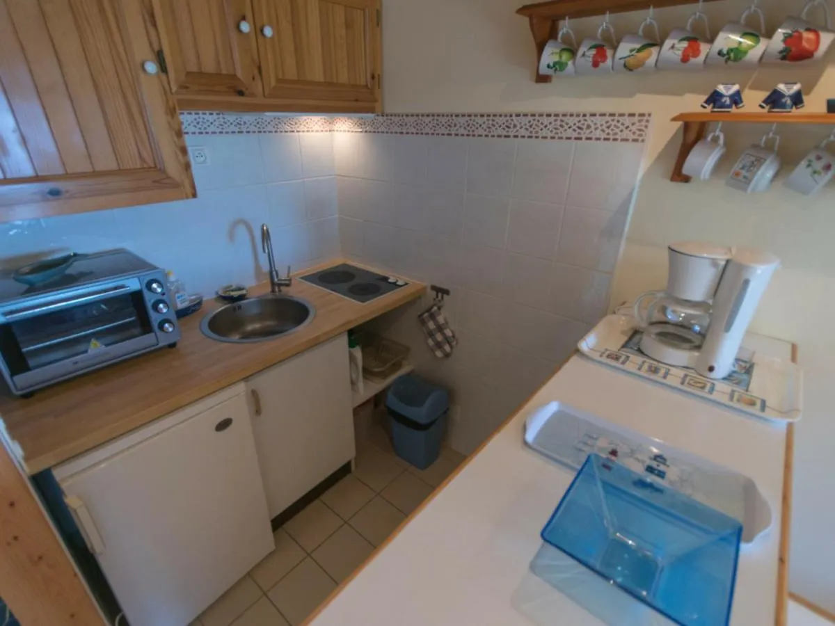 Appartement Studio Le Palais, 1 pièce, 4 personnes - FR-1-418-50